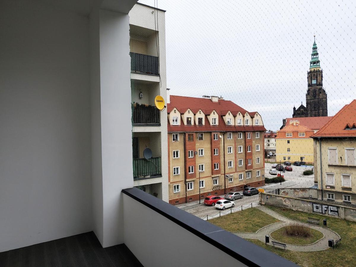 Centrum Apartament Stylowy Świdnica Extérieur photo